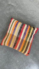 Load image into Gallery viewer, vintage cushion #4