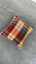 Load image into Gallery viewer, vintage cushion #2