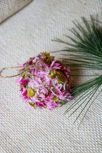 Load image into Gallery viewer, CHRISTMAS BALL FLOWERY PINK